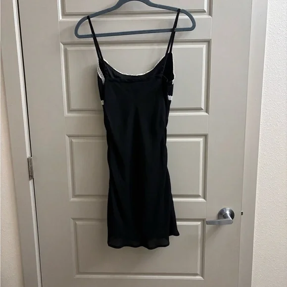 Princess Polly Black Mini Dress with White Lace Trim - Picture 2 of 4